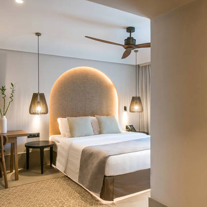 Deluxe-Room-2