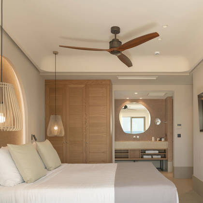 Junior-Suite-Sea-View-5.jpg