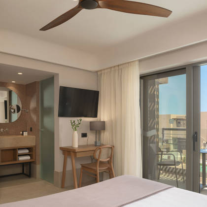 Deluxe-Room-6