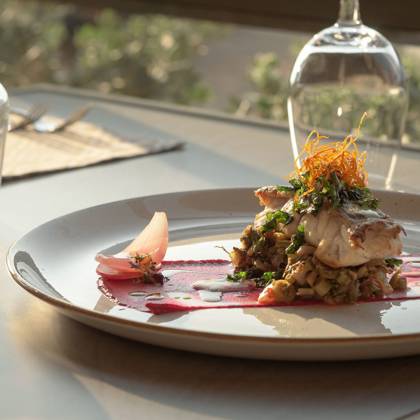 paralos-venus-suites-main-restaurant-15.jpg
