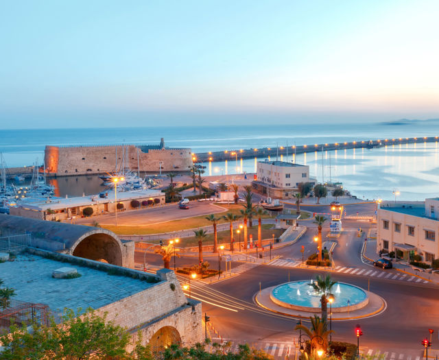 coast_line_heraklion_koule_shutterstock_423106435.jpg