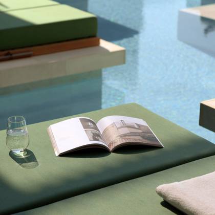 Junior-Suite-Swim-Up-9.jpg