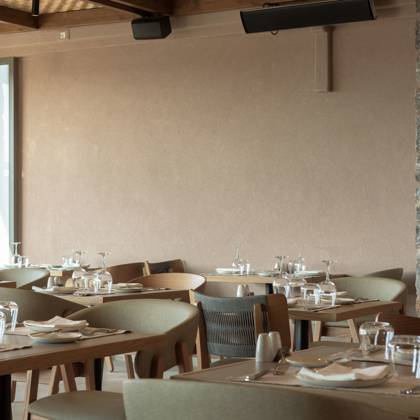 paralos-venus-suites-main-restaurant-4.jpg