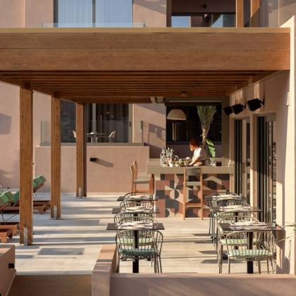 paralos-venus-suites-main-restaurant-10.jpg